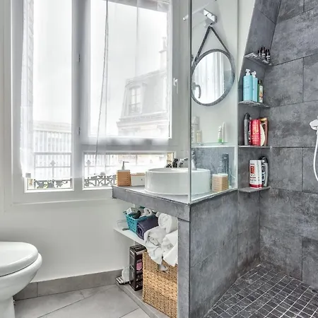 Apartment Nice Studio In The 19th Arrondissement