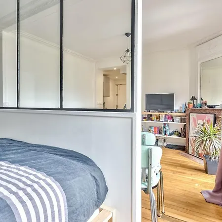 Nice Studio In The 19th Arrondissement Paris