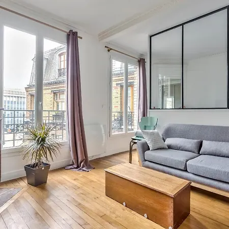 Nice Studio In The 19th Arrondissement Paris
