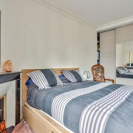 Nice Studio In The 19th Arrondissement * Paris